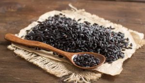 Read more about the article کالے چاول شوگر کیلئے کتنے فائدہ مند